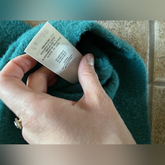 Wilfred Free Sweater - Picture 4 of 5